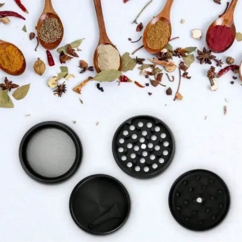 Metalowy Młynek do Ziół i Przypraw 4-Warstwowy - Ręczny Grinder 40/50mm ze Stopu Cynku