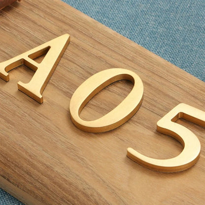 Mosiężne Numery Domowe i Litery - Samoprzylepne Znaki Ścienne 0-9 A-Z Złote